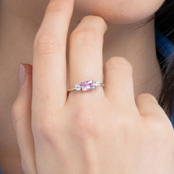 Anillo Circonitas Blancas y... 2