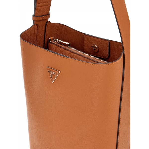 Bolso Meridian II Bucket Guess 2