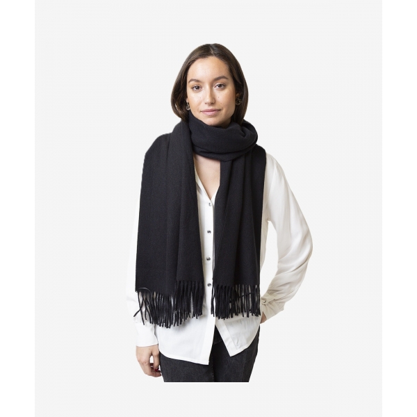 Foulard Liso Negro Tantrend 2
