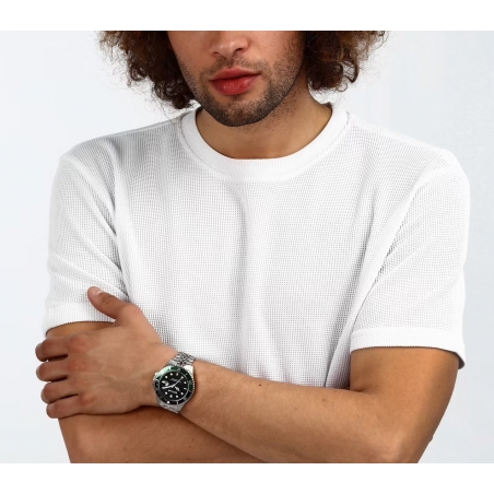 Reloj Sector 230